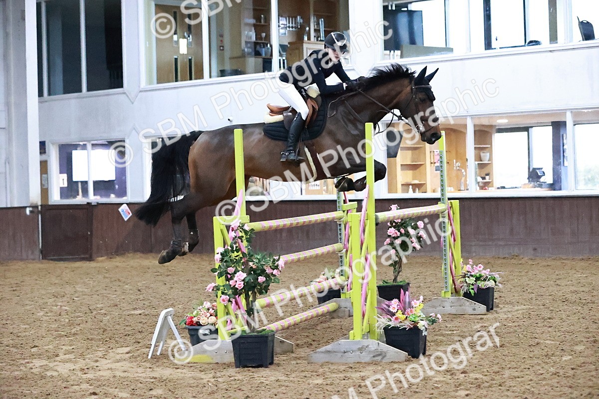 SBM_001611 - Class 5 - Senior Foxhunter 1.20m
