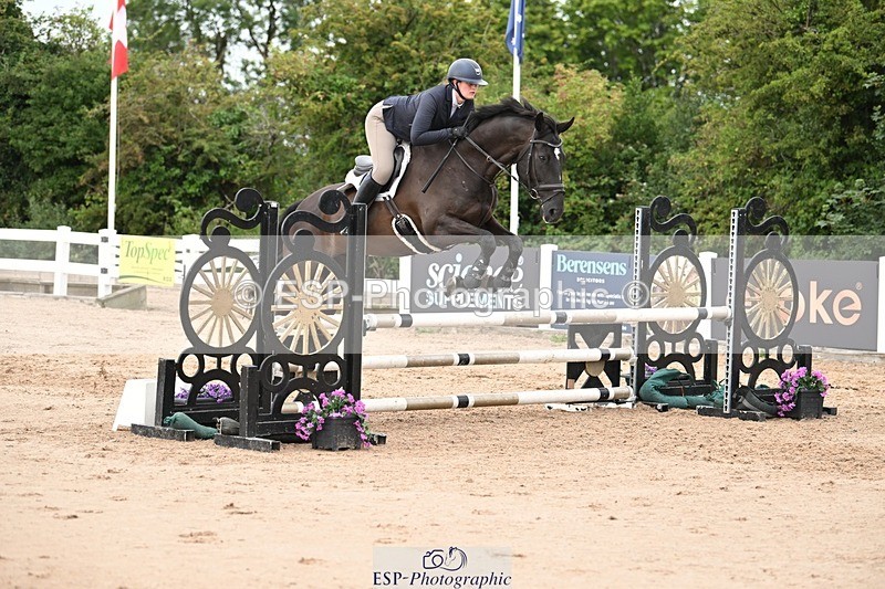 250727-095148-08932 - Cls 31 British Novice and 90cm