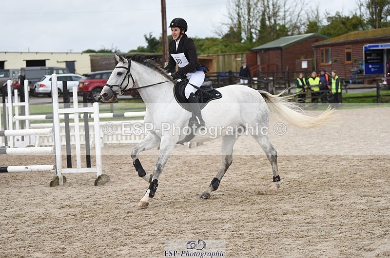 230730-142518-00952 - Class 06 + 07 90cm All