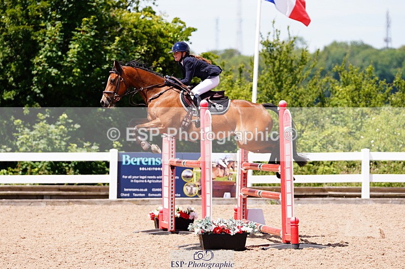 240629A-122856-05348 - Cls 18 Newcomers and 1m Open