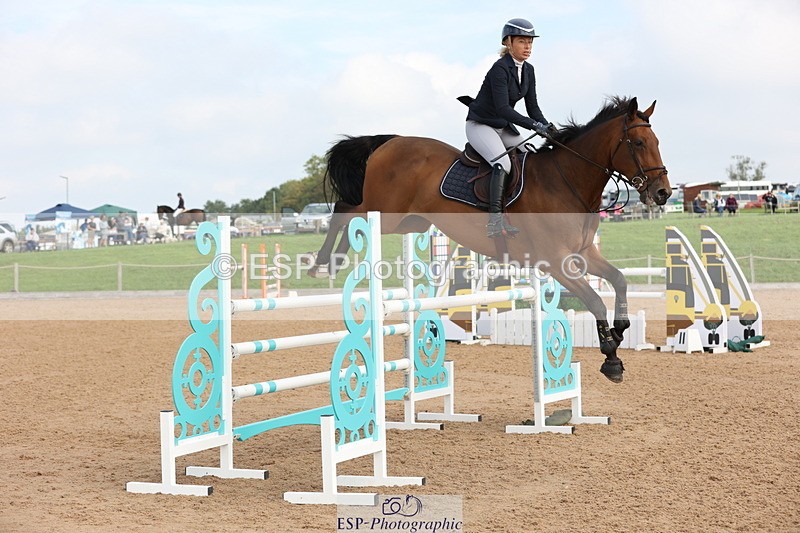 230915A-110609-01641 - Cls 2 Snr Foxhunter