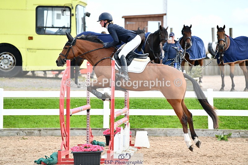 240913A-134314-04318 - Cls 23 95cm Amateur Qualifier