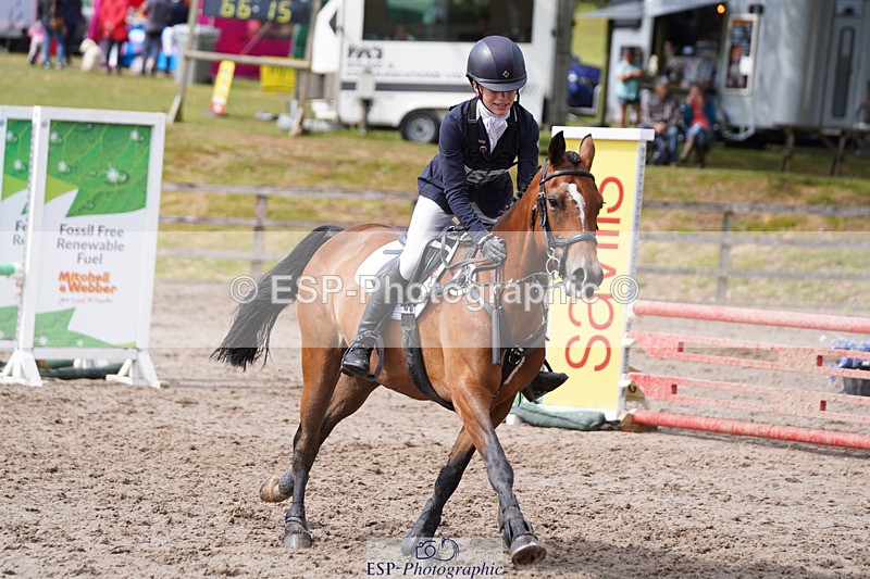 240824X-124004-24214 - 80cm Round 1 12.00 to 13.00