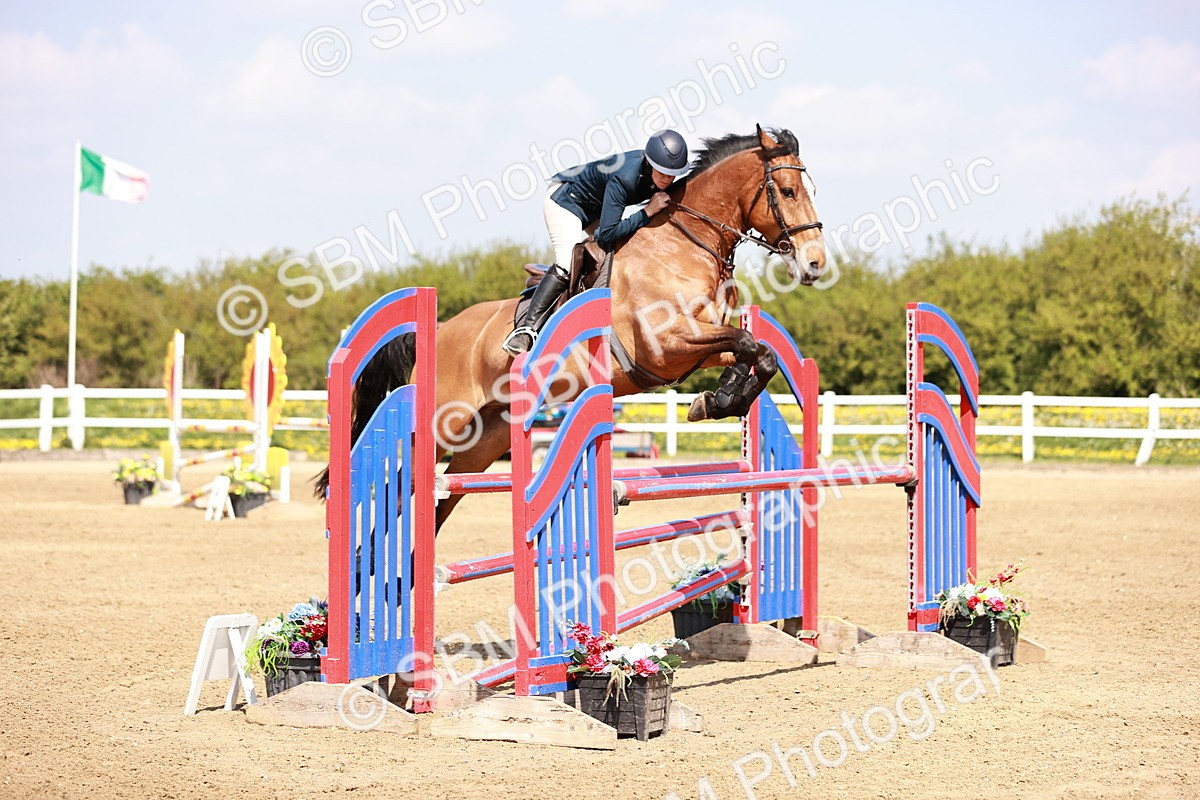  - Class 23 - Senior 1.05m