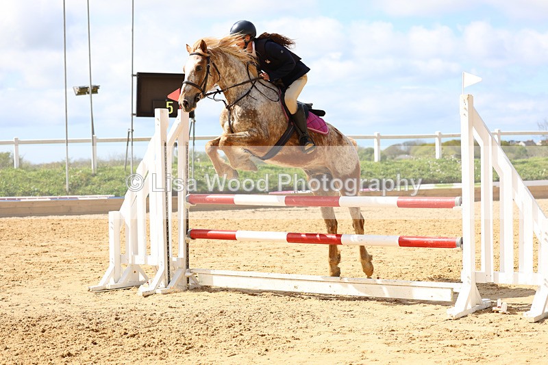 3E7A8166 - Class 11: 1 metre open