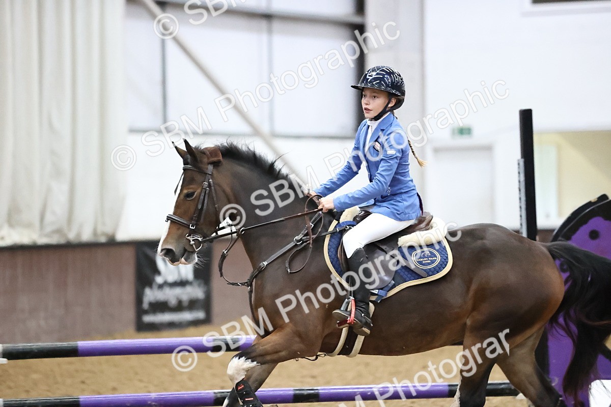 SBM_000042 - Class 1 - Pony Intro 70cm Open