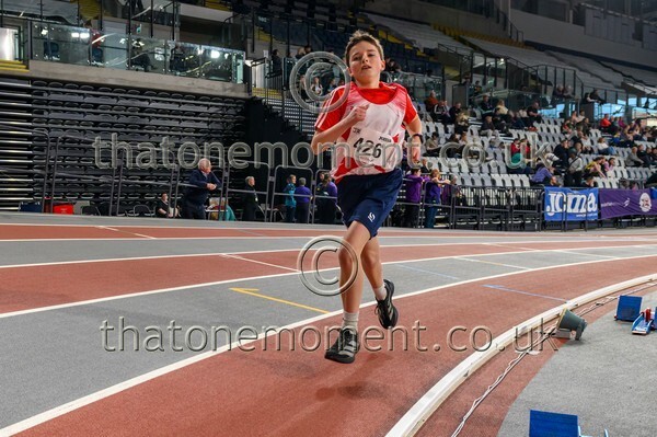 Age26SUN-811491 - Track Male Set Two