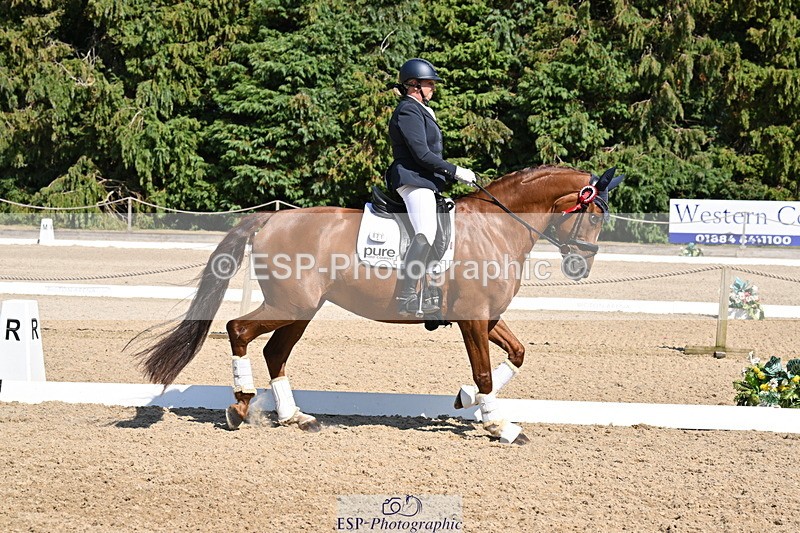 250810A-153302-08143 - Adv Medium SILVER Presentations