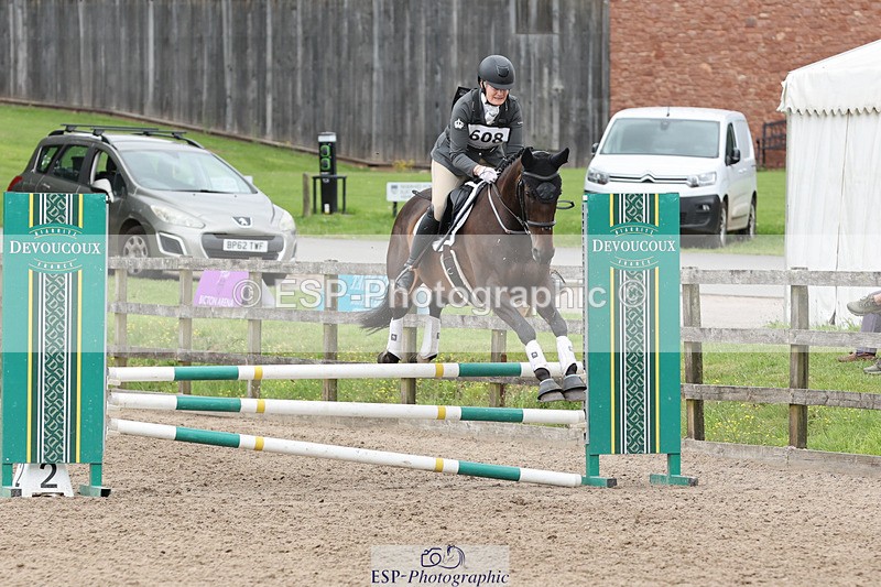 240804-144529-16070 - 608-Heather_Johnson-MUNDUS_MEUS