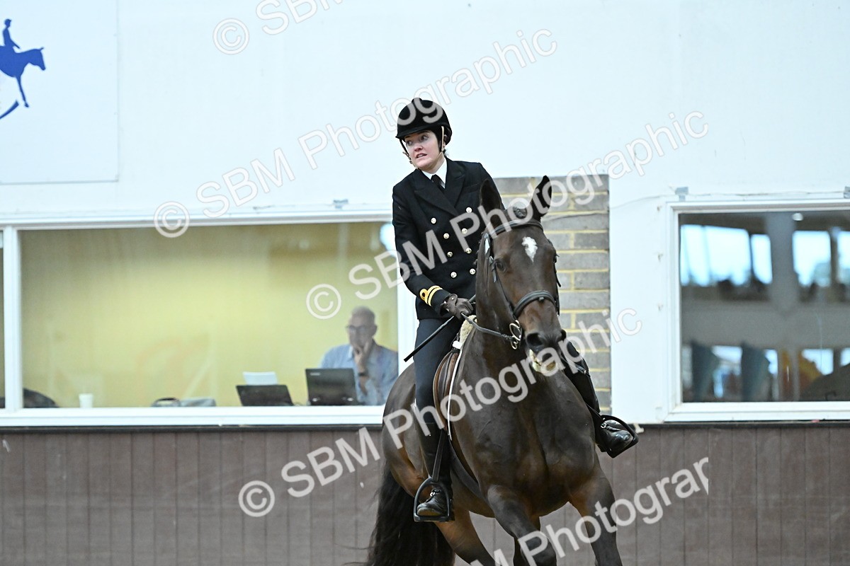 SBM_004048 - Class 60 - 1m Combined Training Showjumping