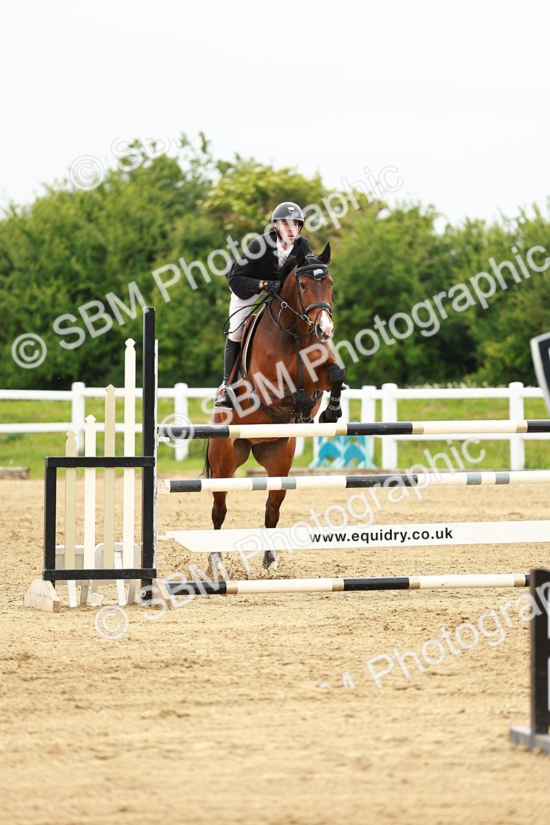 SBM_001144 - Class 5 - Senior Foxhunters - 1.20m