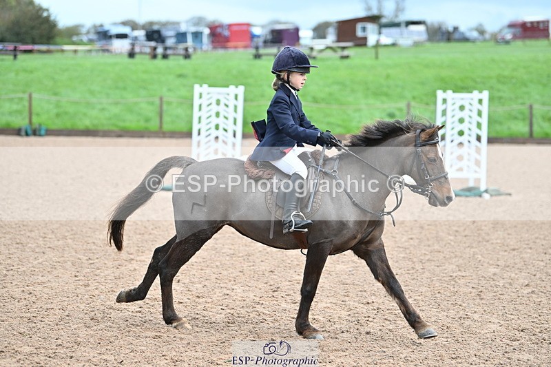 231029A-093022-02408 - 60cm Club and Schools