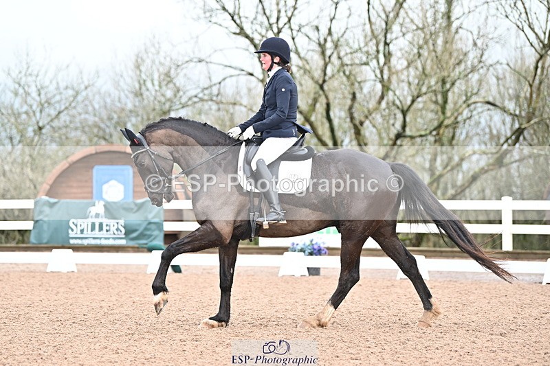 240218A-093811-04810 - 102-Caroline.Squire-Viva.Venezuela