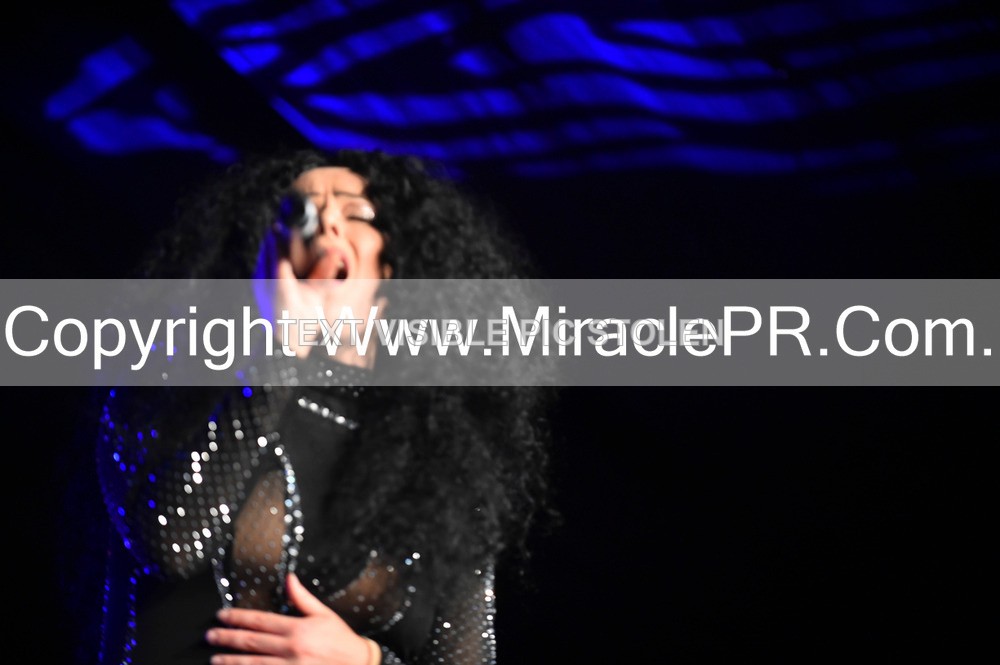 SH4_6392 - The Cher Experience