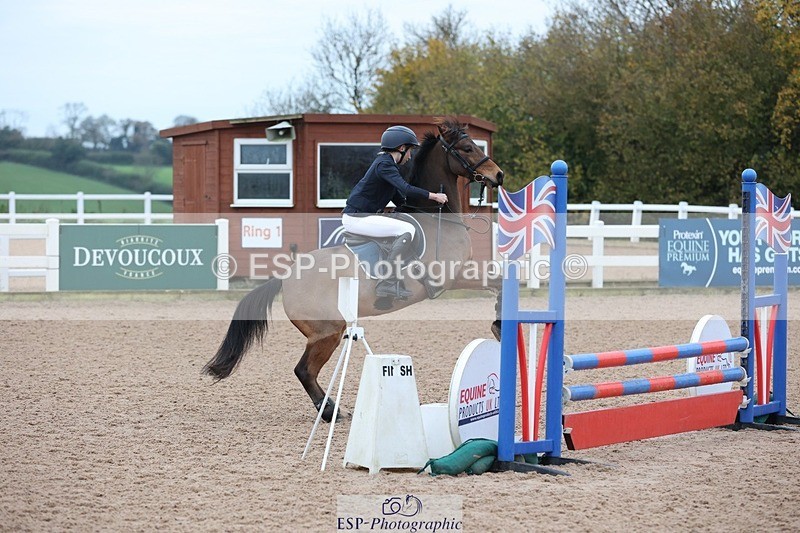 241116X-083620-00116 - Cls 03 Pony Intro 70cm