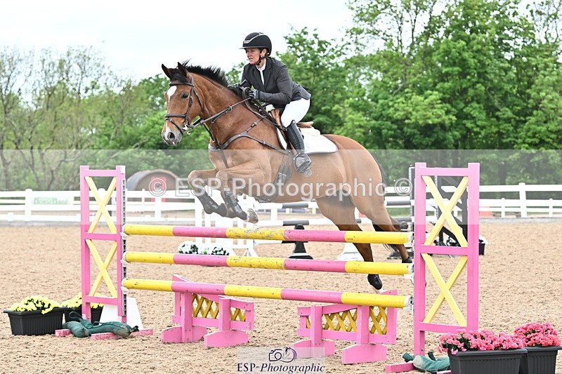 240523A-104133-01566 - Cls 1 Snr 1.05m and 1.10m