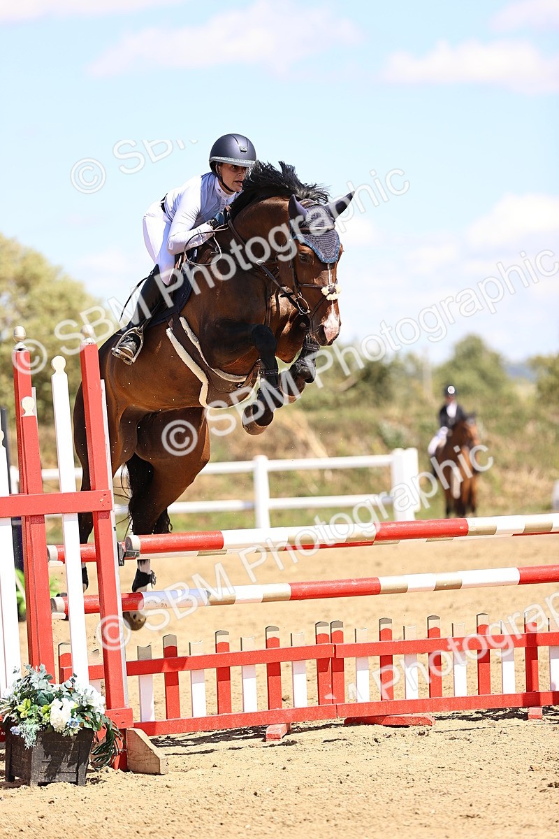 SBM_014983 - Class 15 - Senior Newcomers - 1.10m Open