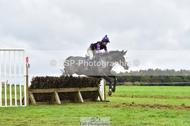 231021-124548-18300 - 427-COMBE.BREEZE-Gemma.Wells-SC+XC