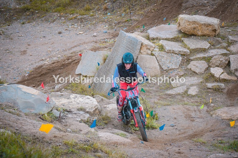 DSCF2008 - Ripon MC Summer series Main - 27/09