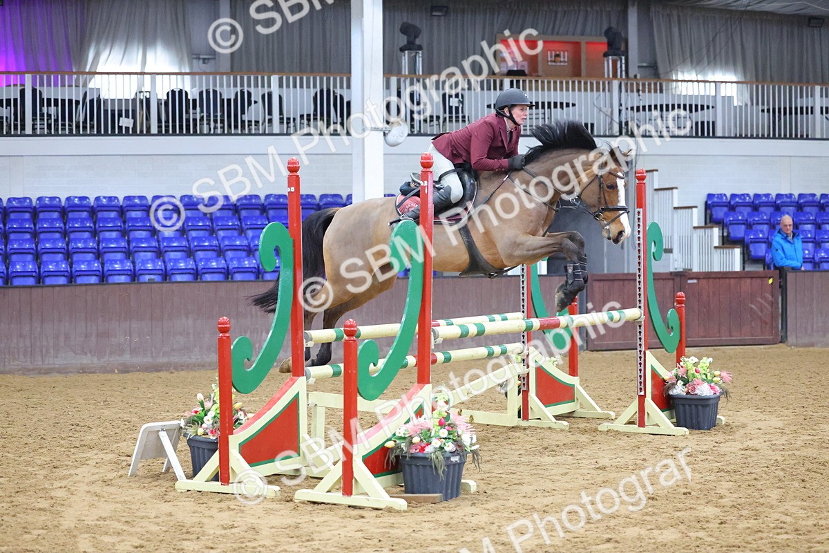 SBM_008411 - Class 21 - Nupafeed Supplements Senior Discovery/ 1m Open - First Round (1.00m)