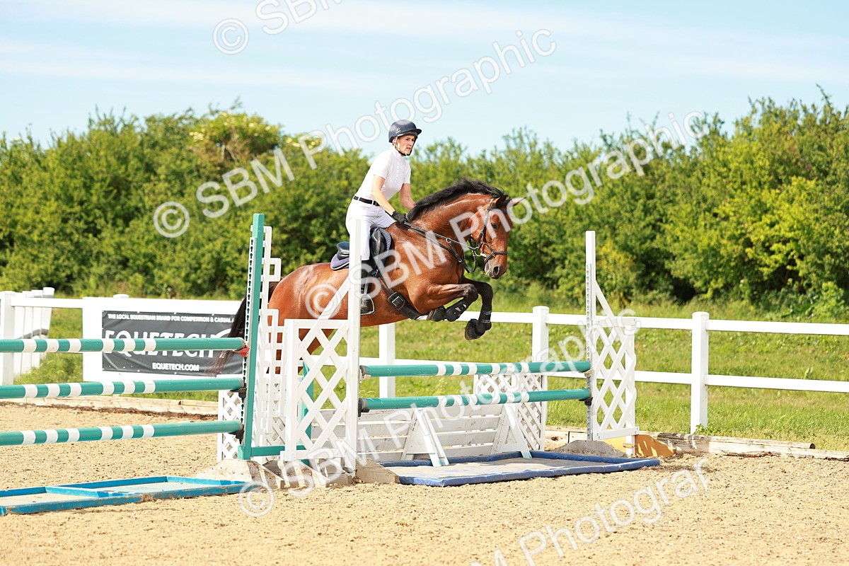 SBM_002481 - Class 4 - Senior Newcomers - 1.10m