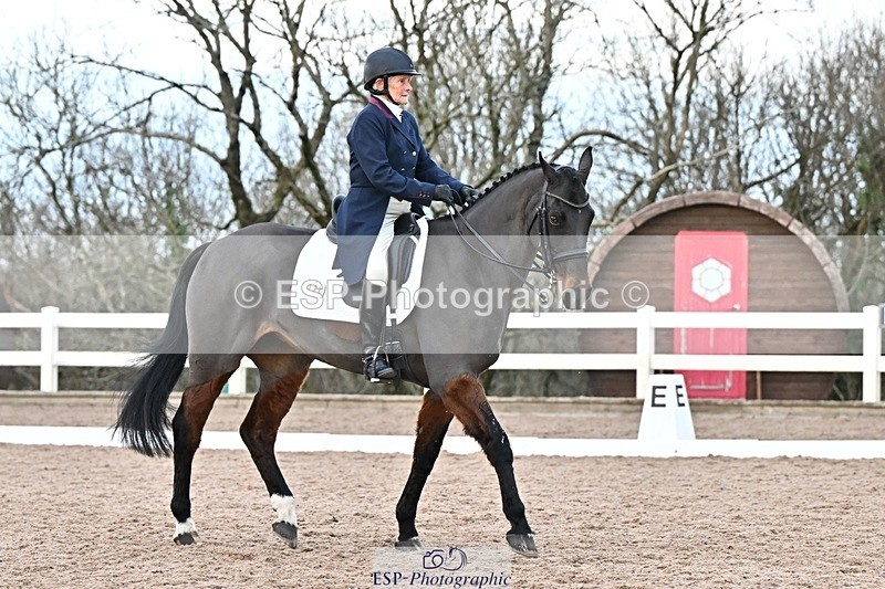 241214-152305-03209 - 123-Susan.Lanz-Wellshead.Foxtrot