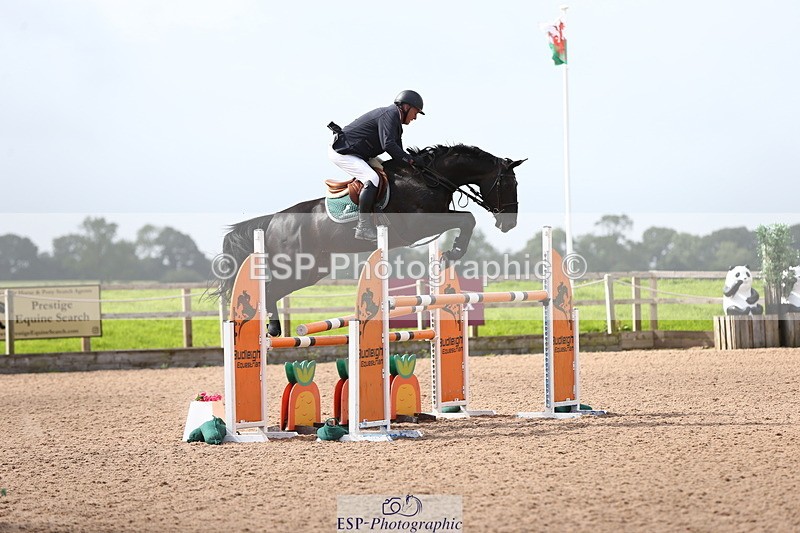 230812A-121149-08655 - Cls 32 Foxhunter