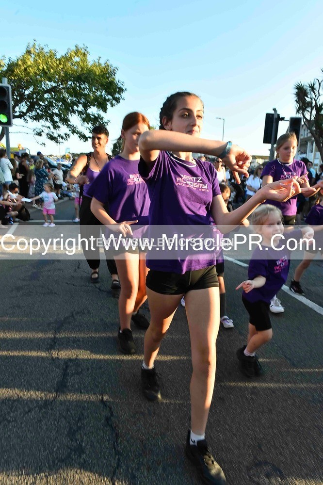SH4_3483 - Carnival Procession.