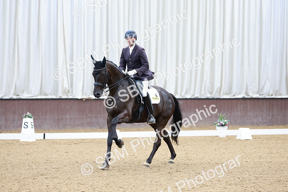 SBM_005689 - Class 3 - Medium 6 - 14.40-15.52