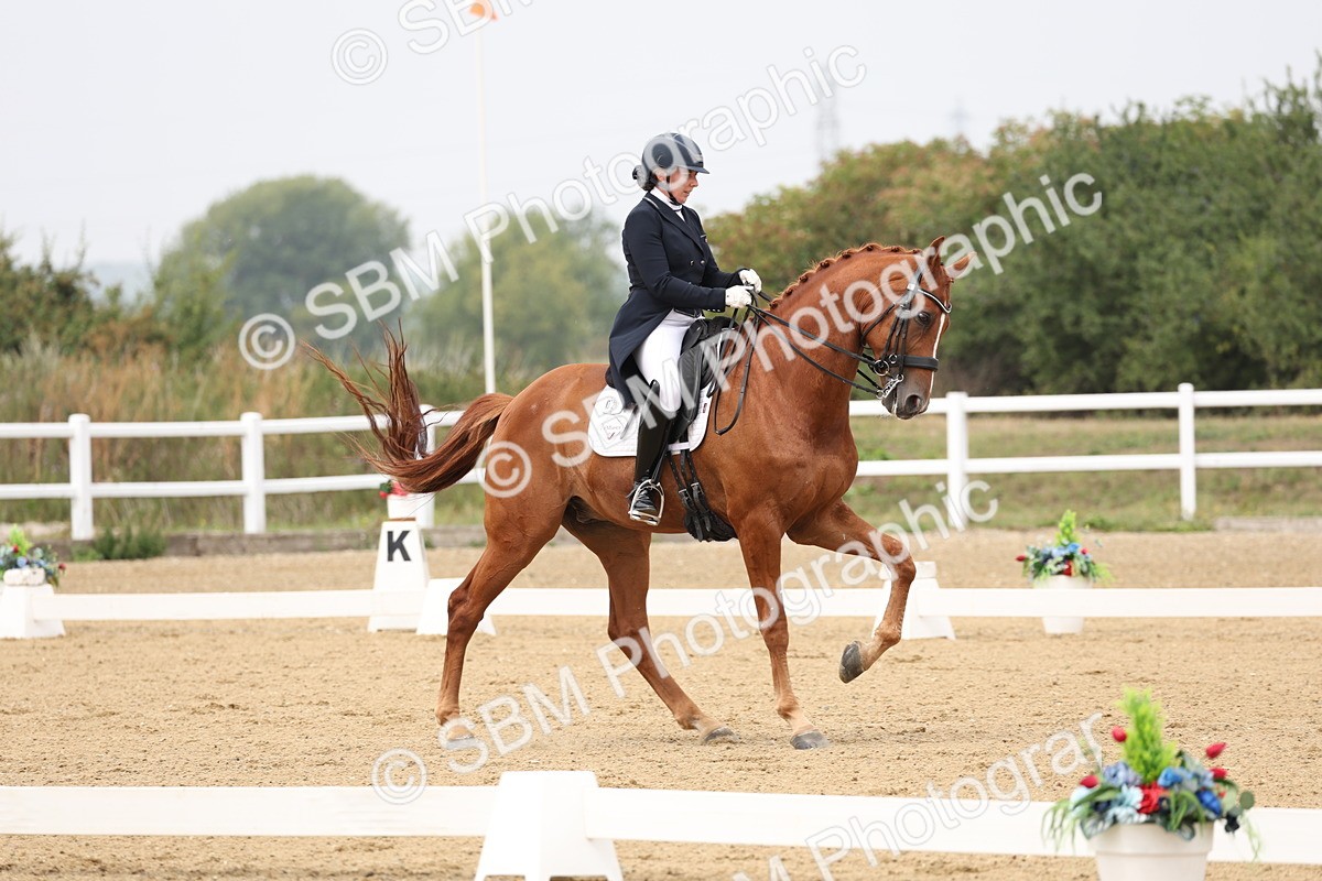 SBM_007047 - Class 9 - FEI INT I - 13.37-14.33