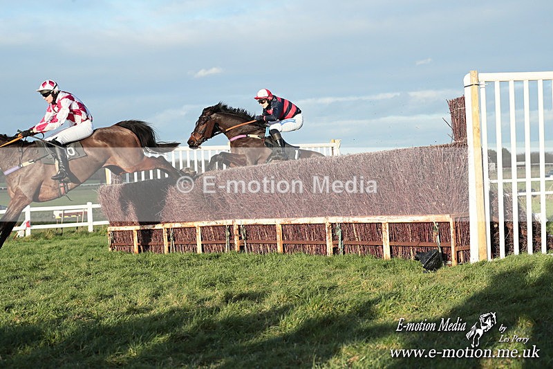 PtP 301125  0751 - Hursley Hambledon Point-to-Point Larkhill Racecourse 30/12/2025