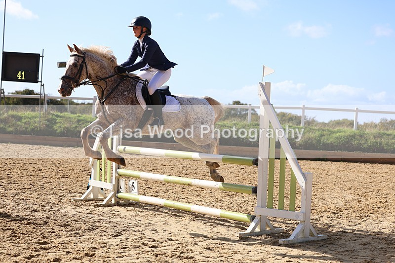 3E7A5539 - Class 10: 90cm open