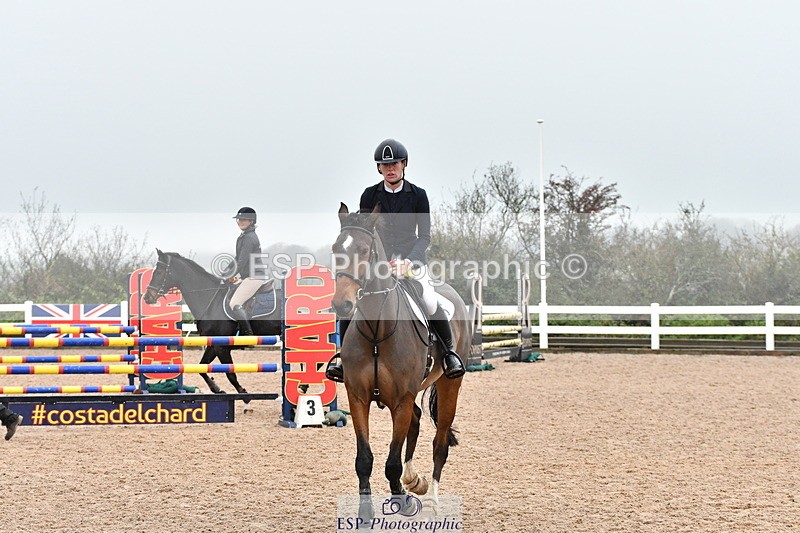 231112A-105354-03477 - Cls 17 Blue Chip Novice Winter Qualifier