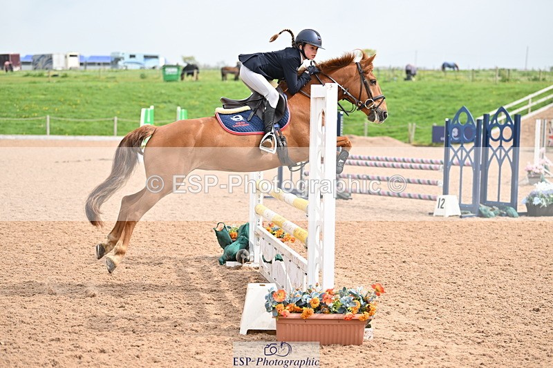240506A-105458-08328 - Cls 3  Pony Discovery & 90cm Open
