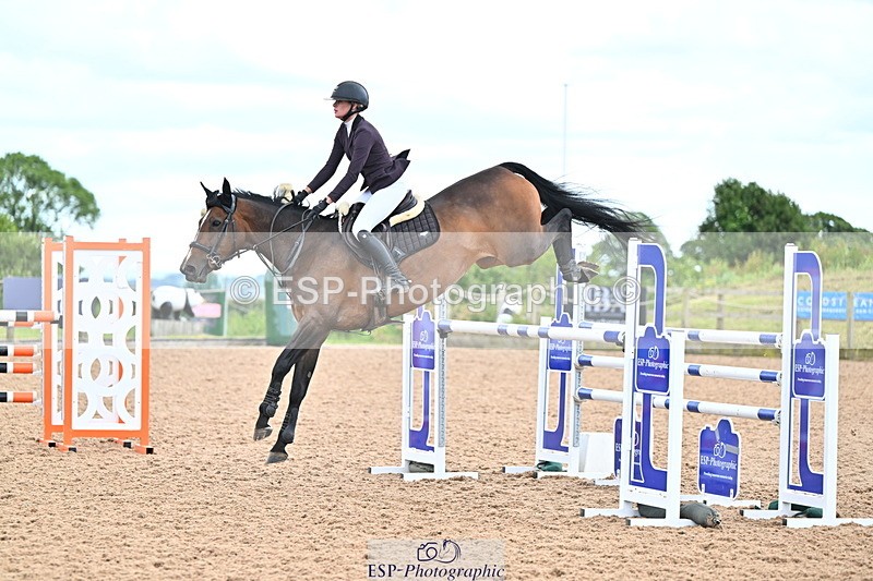 240608A-142334-02740 - Cls 5 Snr Foxhunter and 1.20m Open