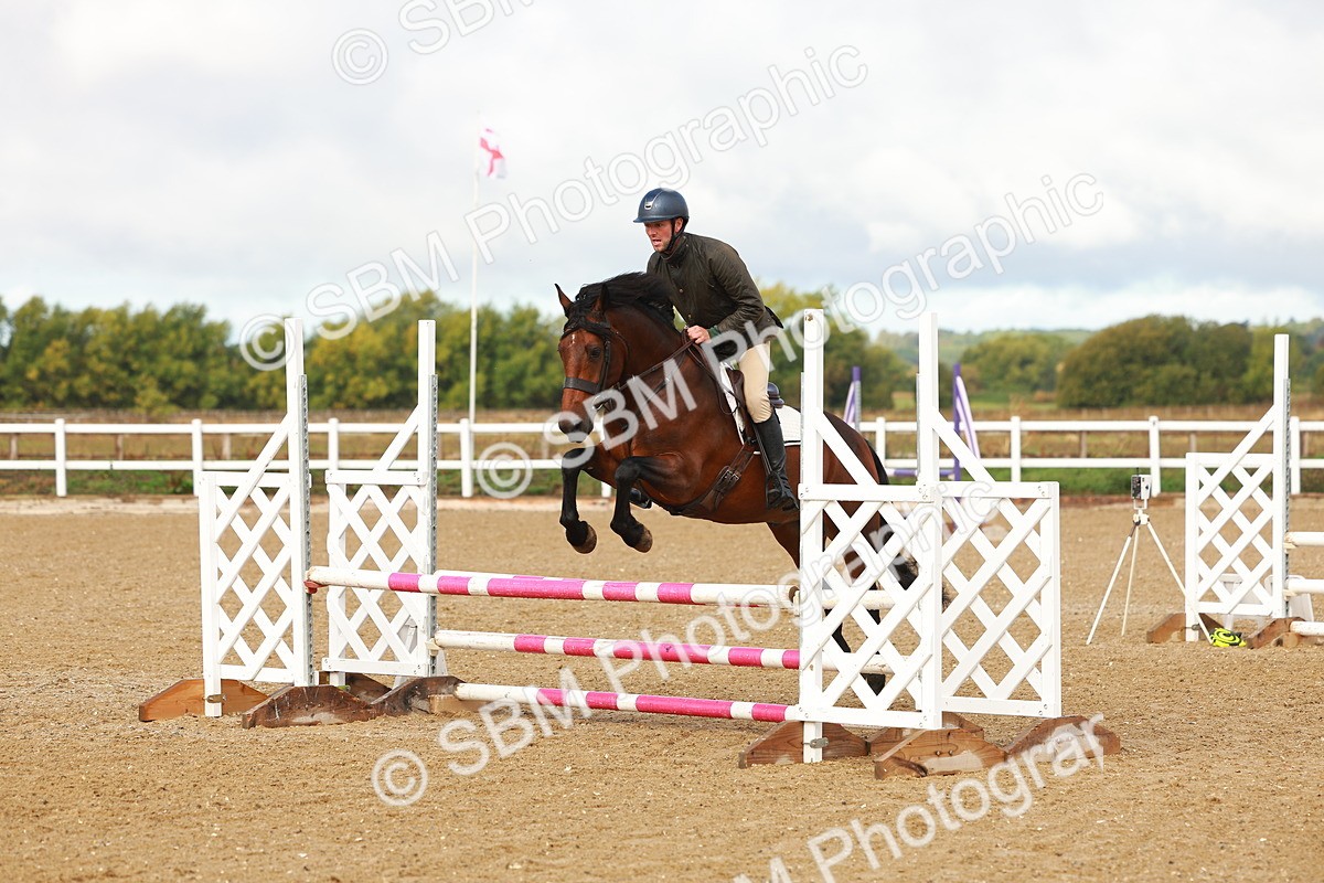 SBM_000251 - Class 1 - Clear Round