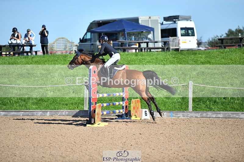 230903A-102353-03681 - Cls 12 95cm Amateur Quali