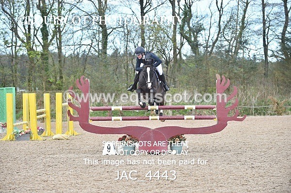 JAC_4443 - CLASS 10 SAT Senior Foxhunter/ 1.20m Open