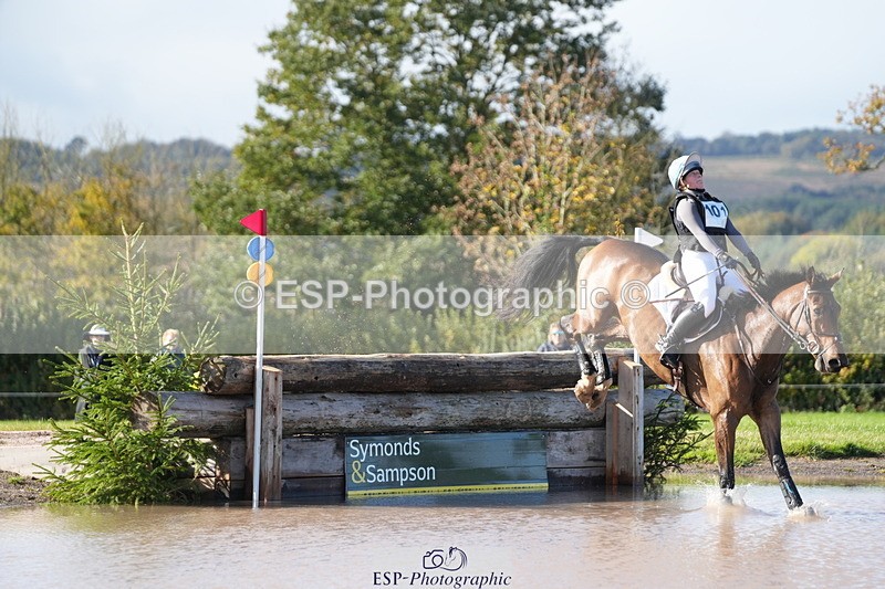 251024A-114928-08487 - B-101-Jemima.Stratton