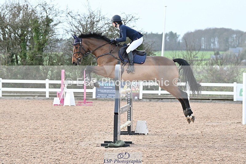 231208A-133245-00934 - Cls 6 Foxhunter & 1.20m Open