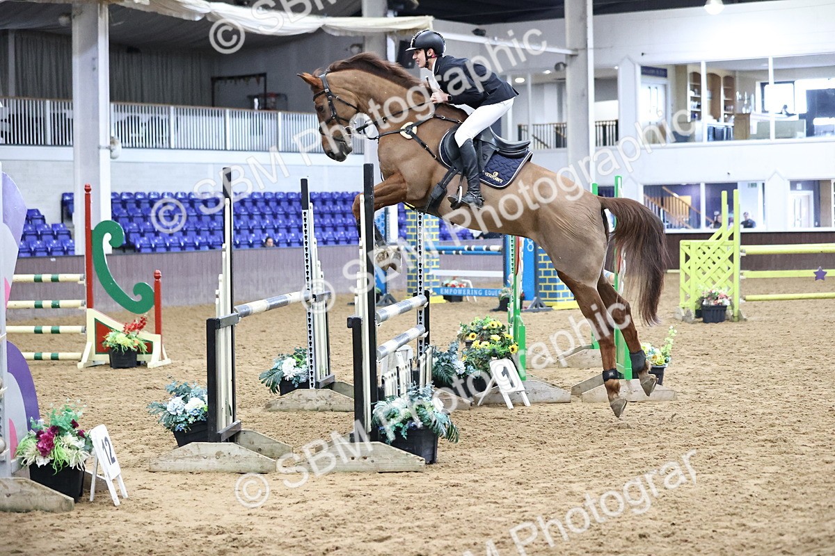 SBM_006075 - Class 16 - Senior Newcomers - 1.10m Open