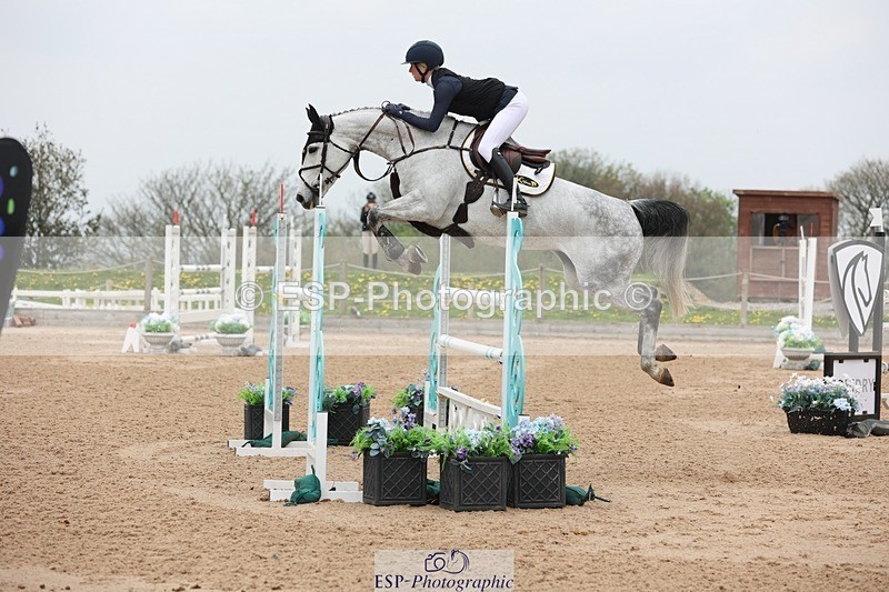 250424-123924-05508 - Cls 1 - 2 Star Small Tour