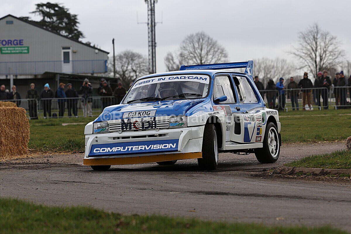 RETRO-353 - Race Retro