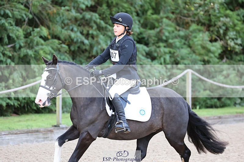 240823X-085755-14328 - 60cm R1 8.30 to 10.00