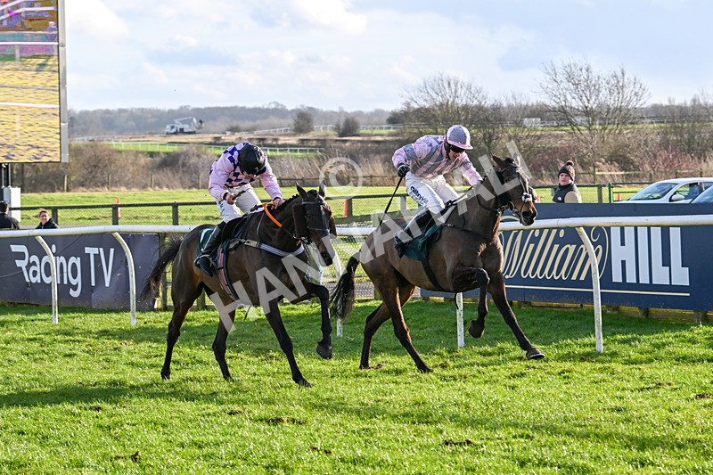 120224-Race 4-Val Dancer-1409 - Race 4