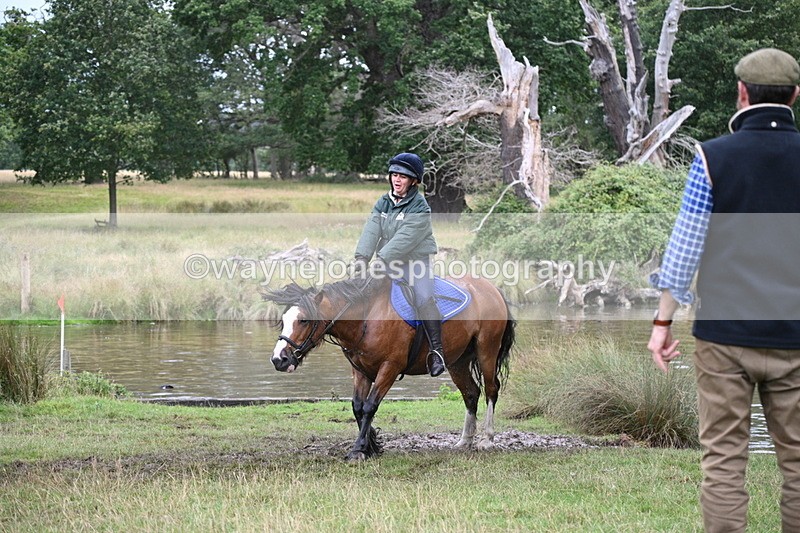 WJ7_5793 - Time at Water 14:54 to 15:14