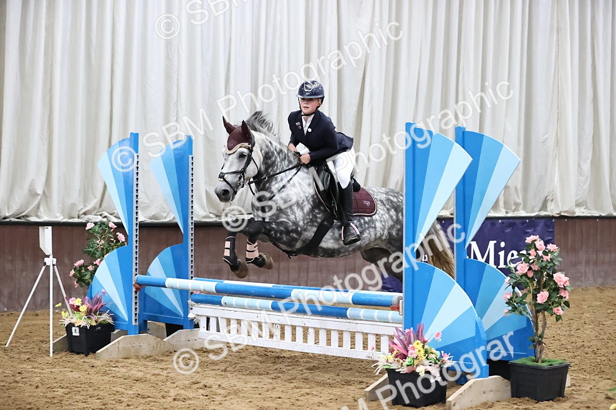 SBM_000026 - Class 1 - Pony Intro 70cm Open