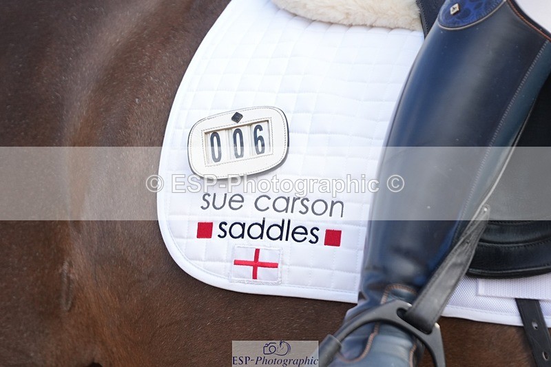 250906-103940-01522 - 006-Verity.PerryVogue