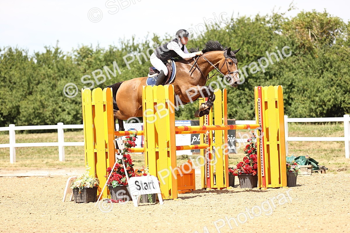SBM_001918 - Class 16 - GFS Senior Newcomers 1.25m