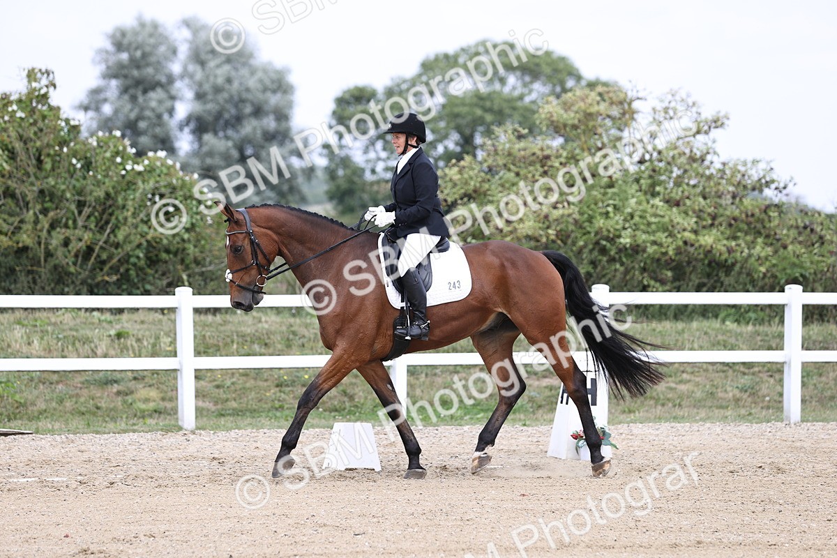 SBM_017502 - Class 14 - Novice 23 - 13.52-14.55